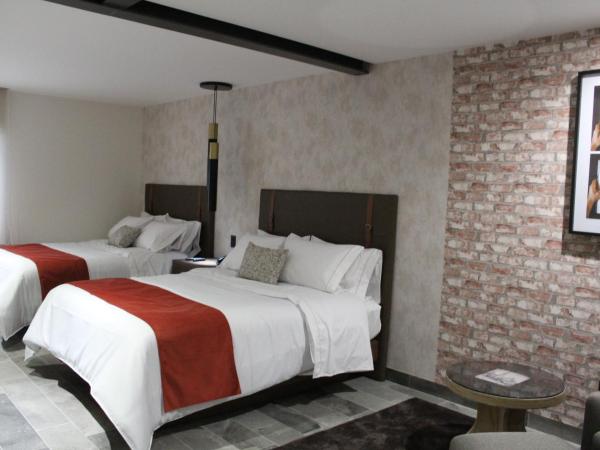 Hotel Ronda Minerva : photo 6 de la chambre chambre double supérieure avec deux lits doubles