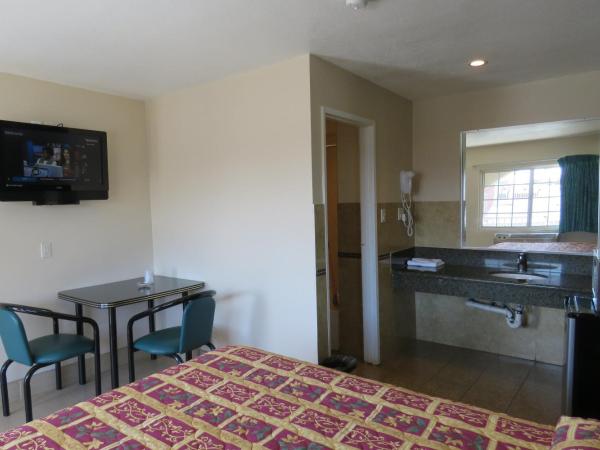 Florentina Motel - Los Angeles : photo 2 de la chambre chambre lit queen-size - fumeurs