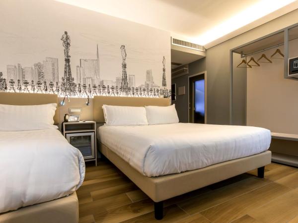 43 Station Hotel : photo 2 de la chambre chambre triple