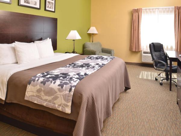 Sleep Inn and Suites Downtown Houston : photo 7 de la chambre chambre lit king-size