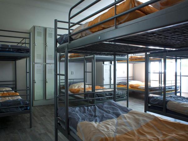 Hostel Fontána : photo 1 de la chambre lit superposé dans dortoir mixte de 12 lits 
