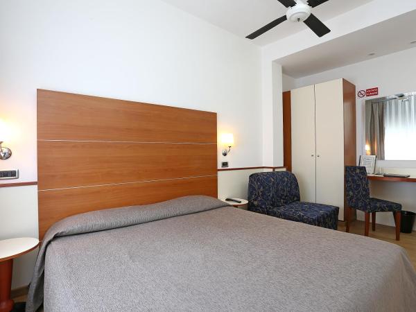 Hotel Corticella : photo 5 de la chambre chambre double ou lits jumeaux
