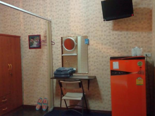 Decordo Hostel : photo 5 de la chambre chambre double acceptant les animaux