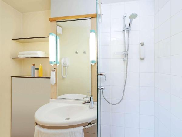 ibis Strasbourg Centre Historique : photo 8 de la chambre chambre double standard