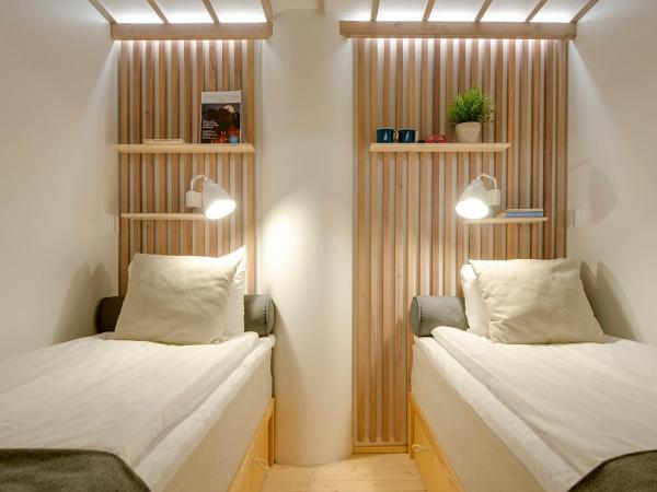 Dream Hostel & Hotel Tampere : photo 1 de la chambre chambre lits jumeaux sans fenêtre