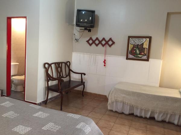 Posada Casa de Borgoña : photo 3 de la chambre chambre quadruple