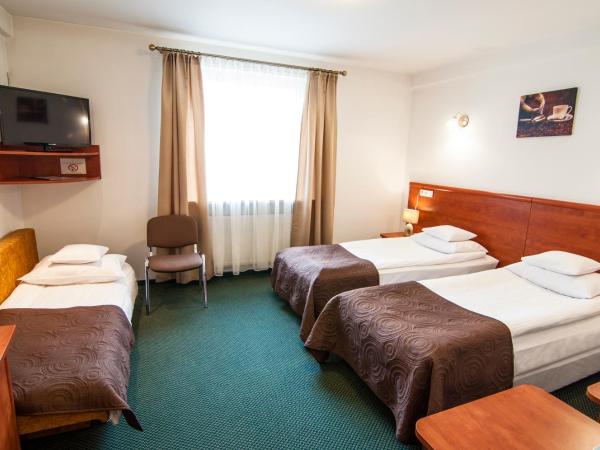 Hotel Artur : photo 5 de la chambre chambre triple