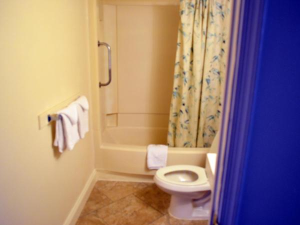 Cerca Del Mar Motel : photo 5 de la chambre suite avec kitchenette