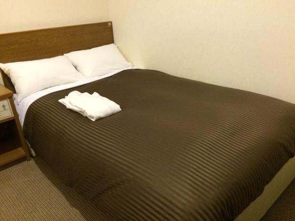 Sky Heart Hotel Hakata : photo 4 de la chambre chambre double avec petit lit double - non-fumeurs