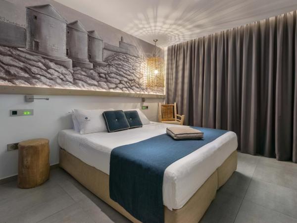 Elakati Luxury Boutique Hotel - Adults Only : photo 7 de la chambre chambre double ou lits jumeaux deluxe avec balcon