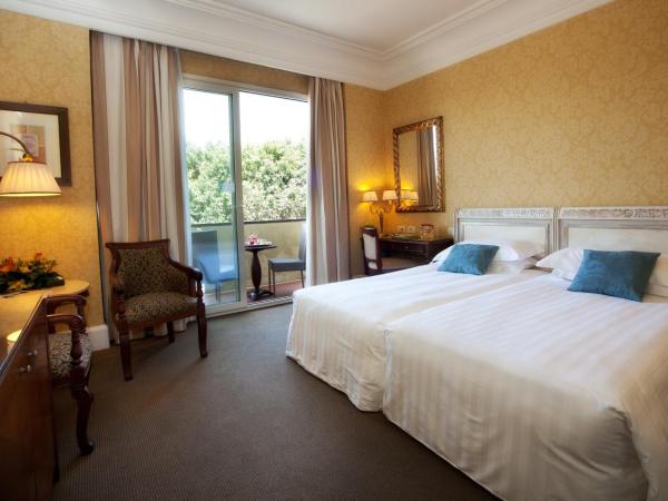 Mercure Catania Excelsior : photo 1 de la chambre chambre lits jumeaux supérieure - vue sur montagne