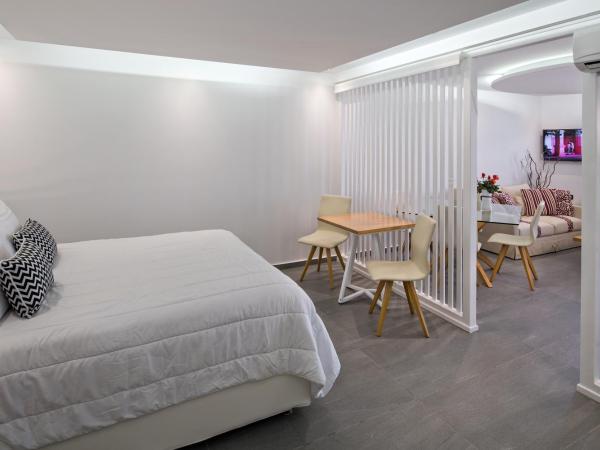 Elea Resort - Adults Only : photo 3 de la chambre elea home outdoor plunge pool
