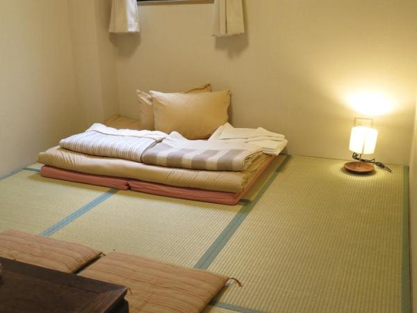 Kyoto Hana Hostel : photo 2 de la chambre chambre simple avec salle de bains privative
