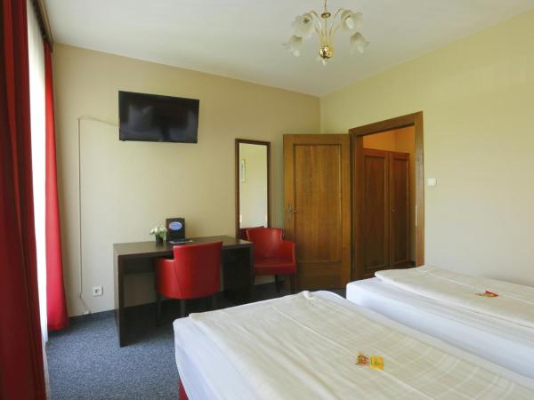 Alpen.Adria.Stadthotel : photo 8 de la chambre chambre double avec balcon