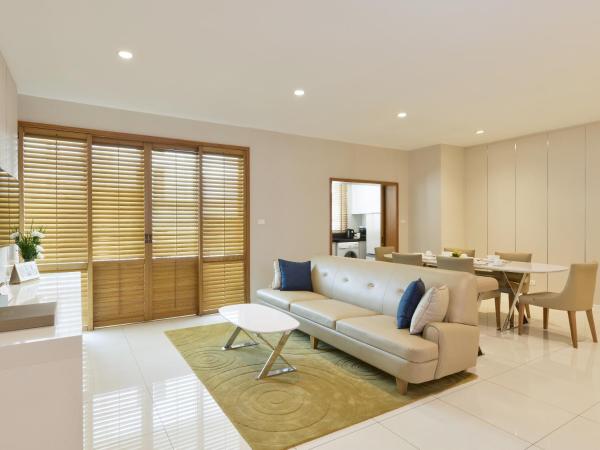 Grande Centre Point Ploenchit : photo 6 de la chambre suite 3 chambres avec balcon