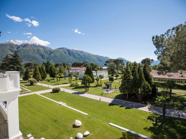 Delta Resort Apartments : photo 9 de la chambre appartement avec accès au spa - vue sur jardin