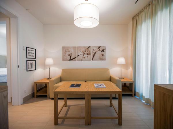 Delta Resort Apartments : photo 6 de la chambre apartment - ground floor with spa access