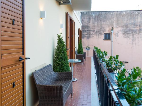 Cuore di Sorrento Suites : photo 9 de la chambre chambre familiale deluxe