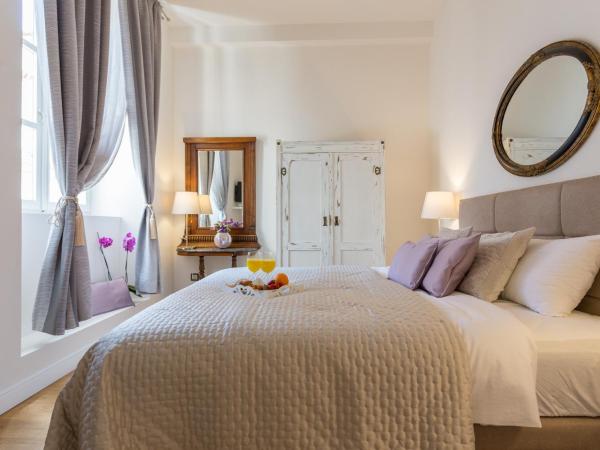 Apartment and Rooms Stay : photo 3 de la chambre chambre double deluxe