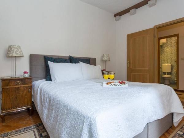 Apartment and Rooms Stay : photo 1 de la chambre appartement