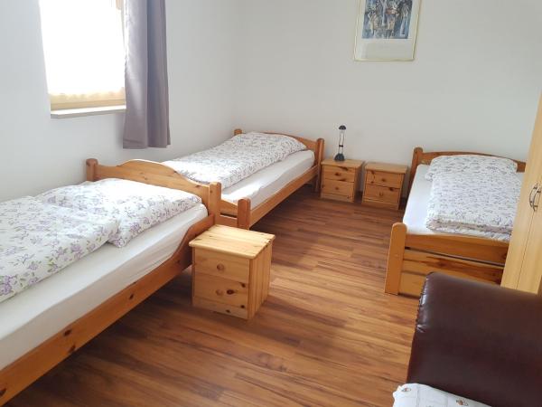 Pension Lindengarten : photo 7 de la chambre chambre triple
