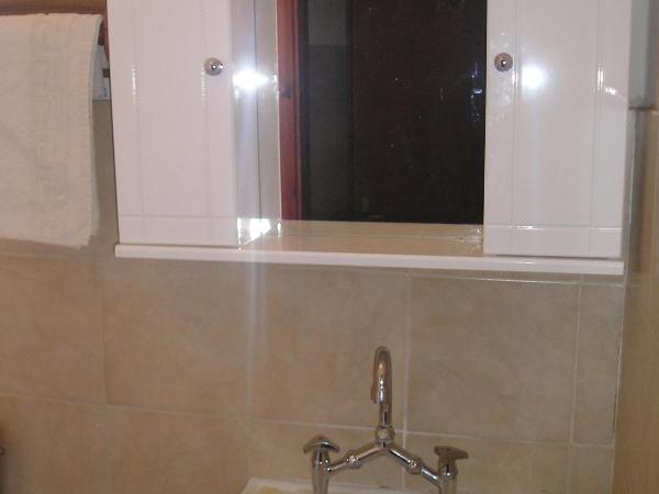 Tina Hotel : photo 4 de la chambre chambre double