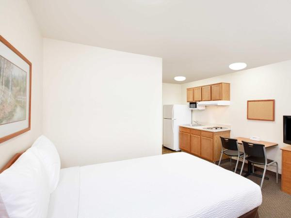 WoodSpring Suites Houston Willowbrook : photo 2 de la chambre studio