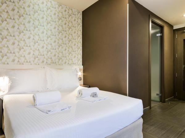 Hotel Acta Laumon : photo 2 de la chambre petite chambre double