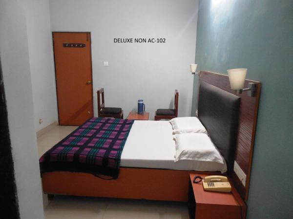 Hotel Silver Springs : photo 3 de la chambre chambre double Économique