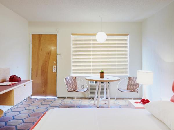 Austin Motel : photo 2 de la chambre chambre lit king-size