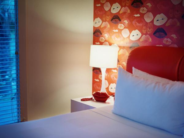 Austin Motel : photo 2 de la chambre chambre lit king-size deluxe