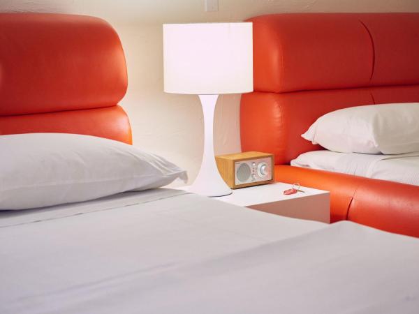 Austin Motel : photo 3 de la chambre chambre avec 2 grands lits queen-size 