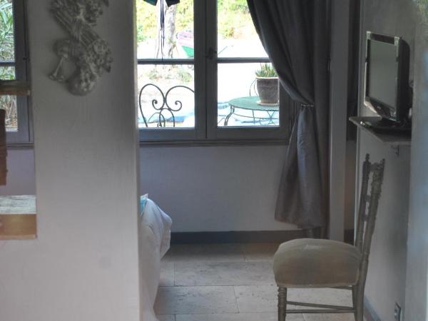 Sous L'Olivier : photo 6 de la chambre suite serena 