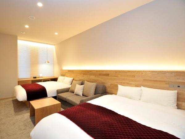 hotel androoms Osaka Hommachi : photo 3 de la chambre chambre lits jumeaux de luxe - non-fumeurs