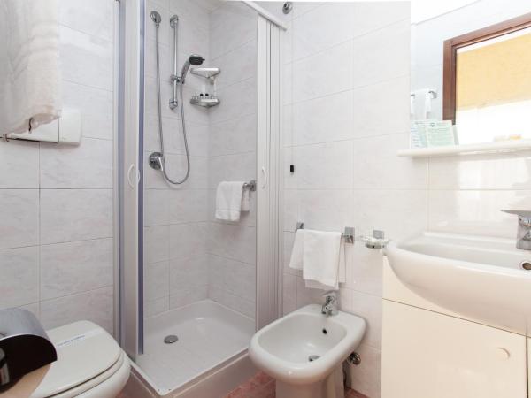 Residence Desenzano : photo 8 de la chambre studio (1 adulte)