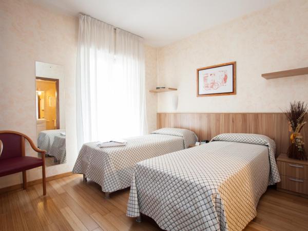 Residence Desenzano : photo 9 de la chambre studio (2 adultes)