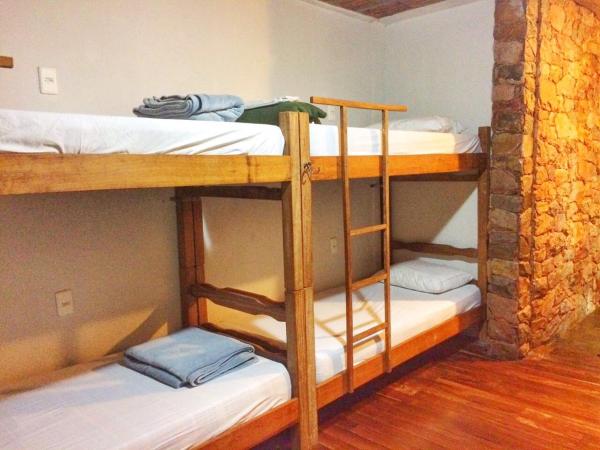 Da Orla Pampulha Hostel : photo 2 de la chambre bed in 10-bed mixed dormitory room with air conditioning