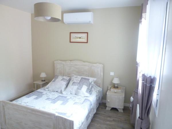 Chez Augustin : photo 6 de la chambre appartement - vue sur jardin