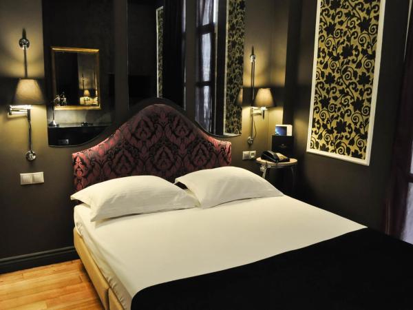 Andromeda Hotel Thessaloniki : photo 10 de la chambre chambre double standard avec vue sur atrium