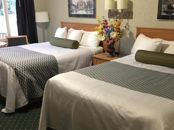 Travelodge by Wyndham Winnipeg East : photo 3 de la chambre chambre deluxe avec 2 lits queen-size - non-fumeurs