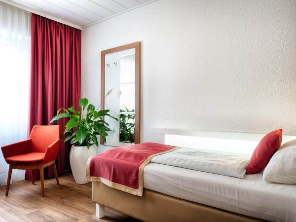 Hotel Senator : photo 2 de la chambre chambre simple standard