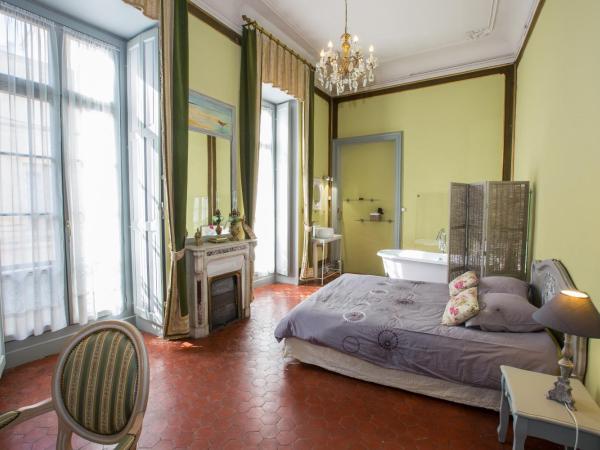 La Petite Saunerie : photo 1 de la chambre chambre double supérieure - la romantique