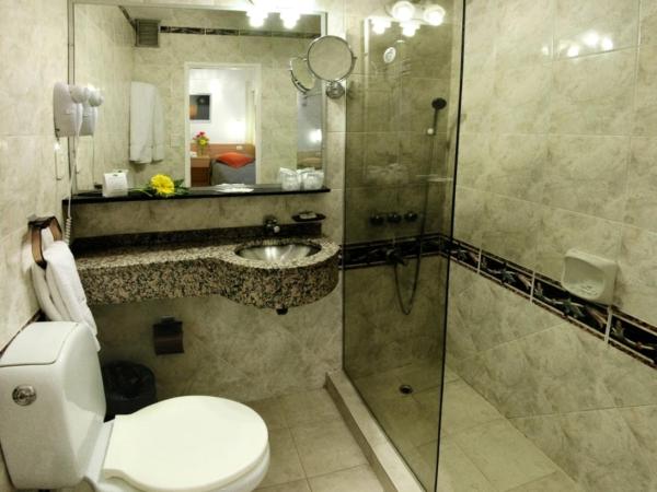 Sarmiento Palace Hotel : photo 5 de la chambre chambre simple