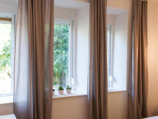 Bonum Rooms : photo 8 de la chambre chambre double - vue sur jardin