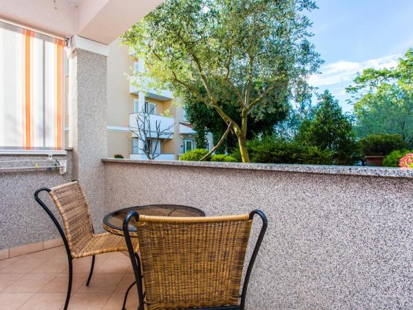 Vila Milcetic : photo 7 de la chambre chambre double standard - vue sur jardin