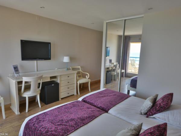 Hôtel Méditerranée : photo 1 de la chambre chambre lits jumeaux - vue sur mer - deuxième Étage