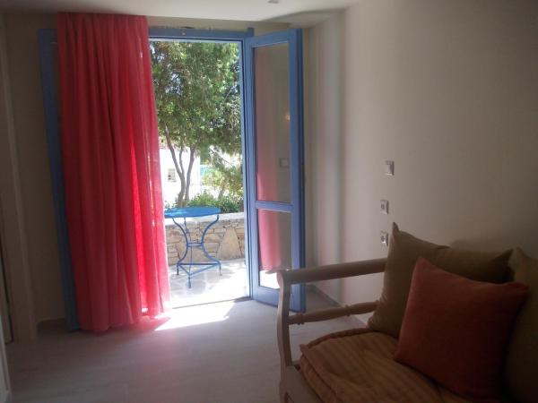 Alkyoni Beach Hotel : photo 7 de la chambre chambre familiale