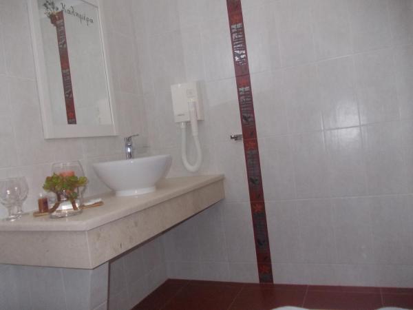 Alkyoni Beach Hotel : photo 5 de la chambre chambre familiale