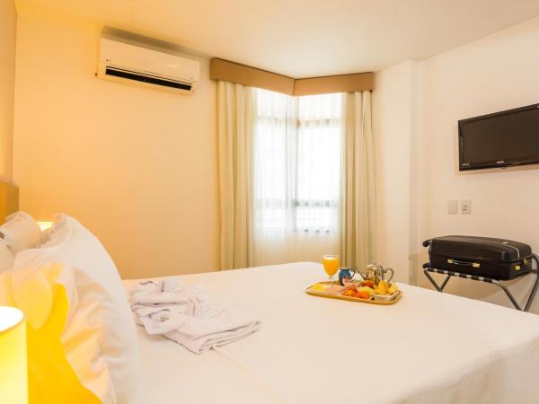 Golden Fortaleza by Intercity : photo 3 de la chambre superior luxury double room with partial sea view - 1 double bed