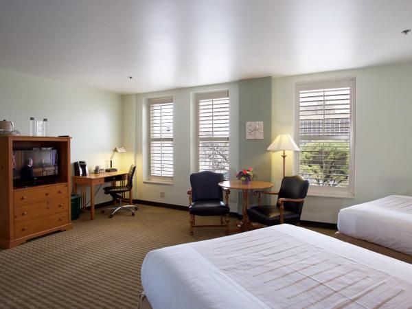 The Crockett Hotel : photo 8 de la chambre chambre deluxe avec 2 lits queen-size